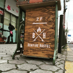Гостиница Bonfire Hostel Osaka  Осака